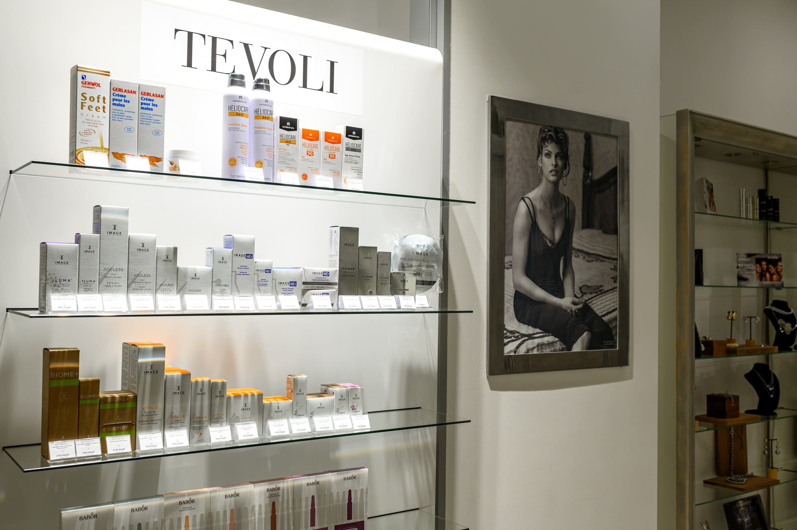 Интерьер салона TEVOLI — фото 1
